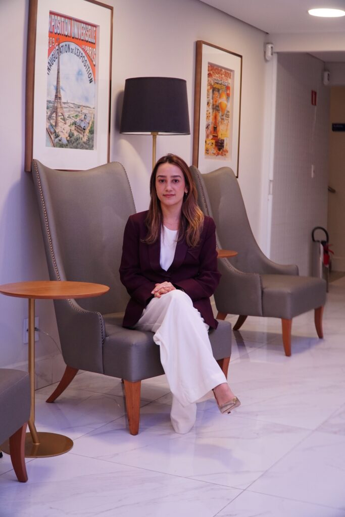 Dra Marina Possamai referência em ginecologia regenerativa